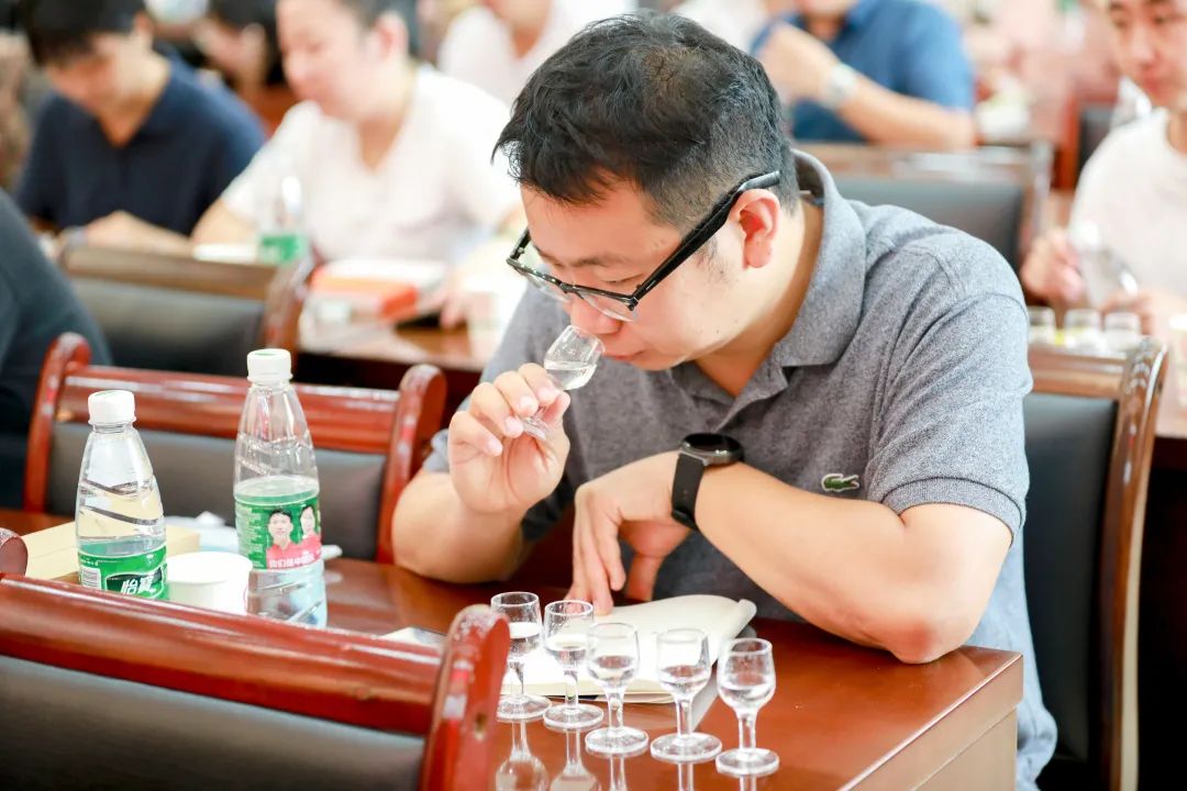 20220702008 20220702008